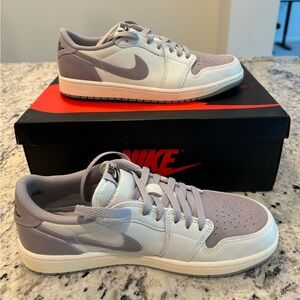 Nike Air Jordan 1 Low OG “Atmosphere Grey”